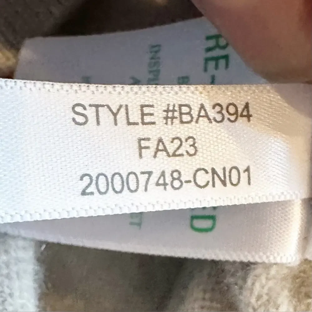 J Crew 100% Cashmere Relaxed V Neck Sweater BA394 Knit Fall 2023